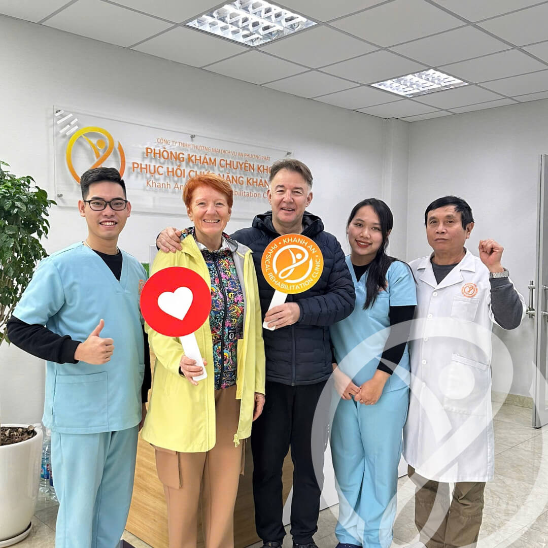 Bác Máté và Cô Anna